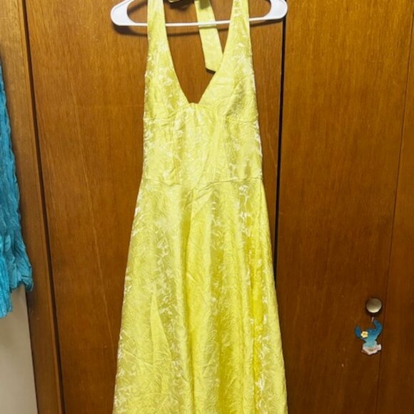 Yellow jacquard halter dress, new without tags - Picture 1 of 5